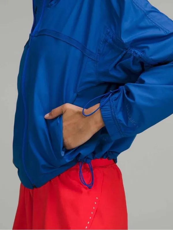 lululemon Lightweight Cropped Track Jacket - Blazer Blue Tone - Size 6 - Image 4