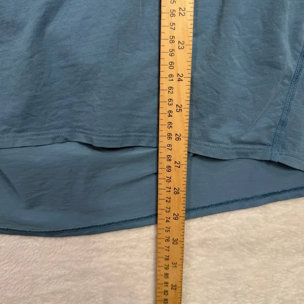 Lululemon Size 14 Back in Action Short Sleeve T-Shirt Utility Blue Relaxed Fit - Image 8
