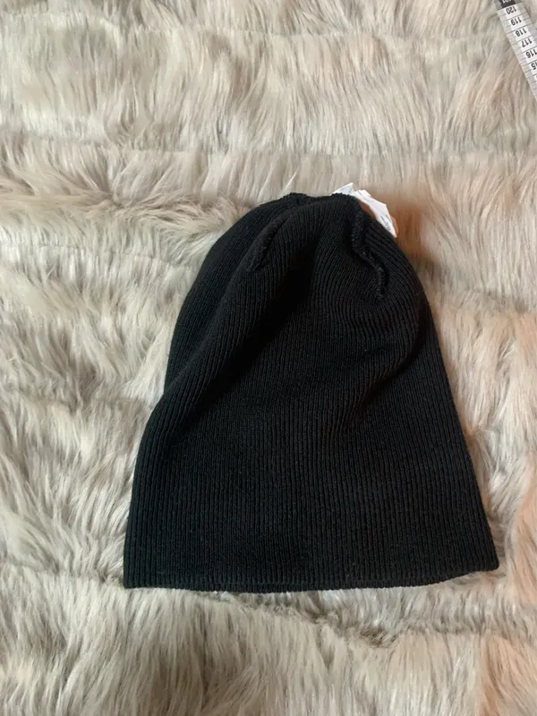 Carhartt Black Knit Cuffed Beanie - Image 3