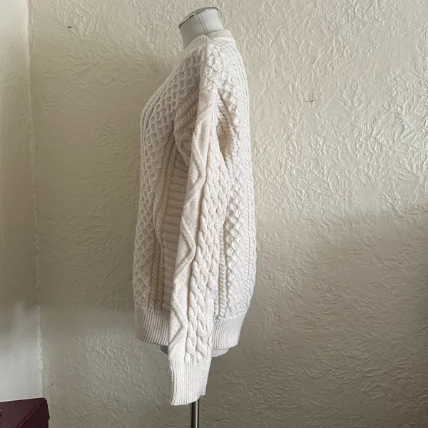 Aelfric Eden Ivory Cable Knit Sweater Large - Image 4