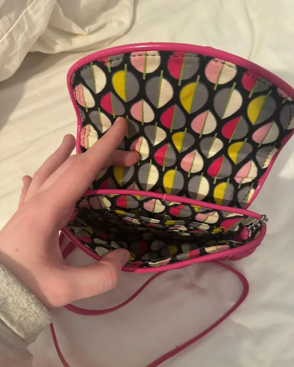 Vera Bradley Pink Purse - Image 4