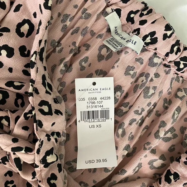 American Eagle Cheetah Off The Shoulder Top - Image 5
