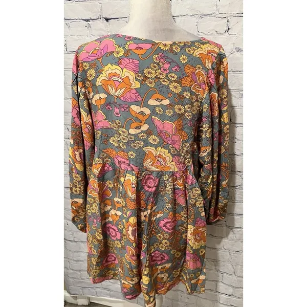 RusttyDustty Boho Floral Long Sleeve Button Front Shorts Romper Size 0XL - Image 5