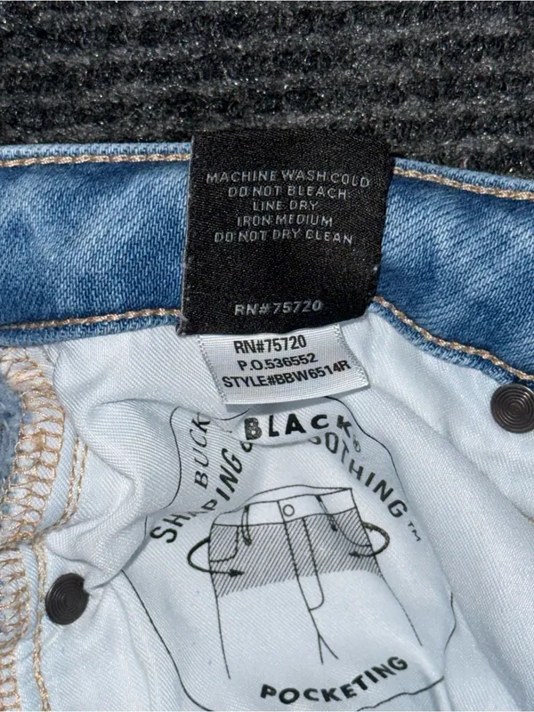 Buckle Black Fit 53 Bootcut Stretch Jeans 24x32 Light Wash Distressed BBW6514R - Image 10