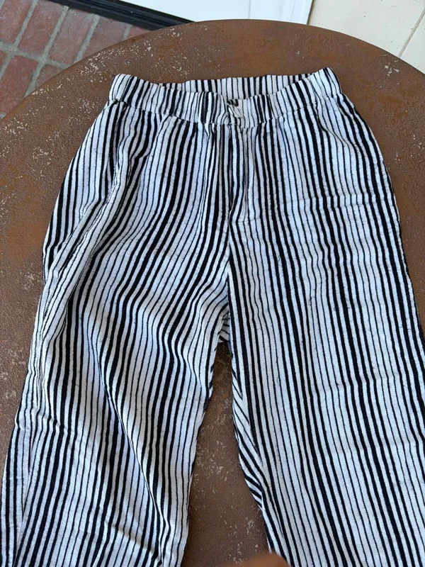 Brandy Melville white & black striped pants / waist 24 - Image 6