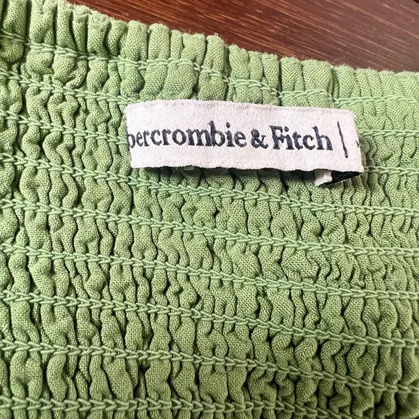 Abercrombie and Fitch Green Linen crop top size Small - Image 3