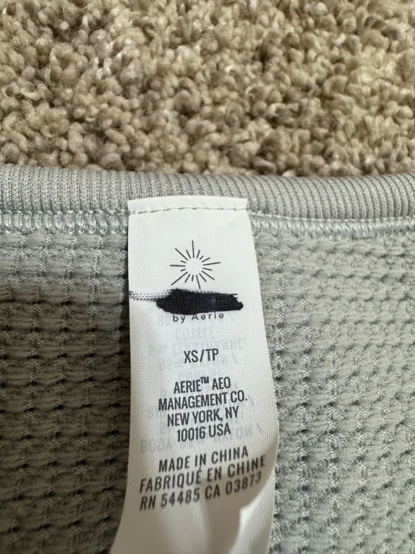 OFFLINE by Aerie Main Squeeze Cropped Waffle Henley Top XS – New, Never Worn - Image 8