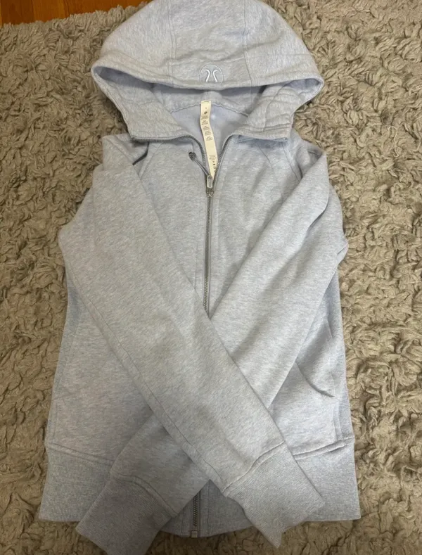 Lululemon Full-Zip Hoodie - Image 4