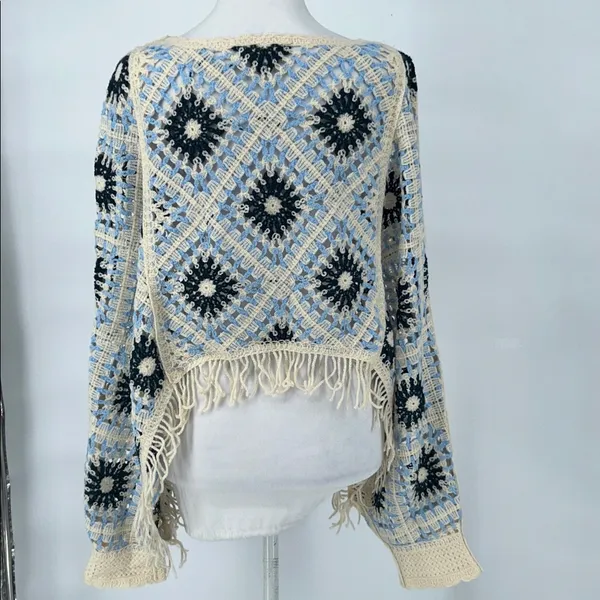 House Of Harlow 1960 Blue and Cream Crochet Fringe Sweater Shrug Coverup One Siz - Image 7