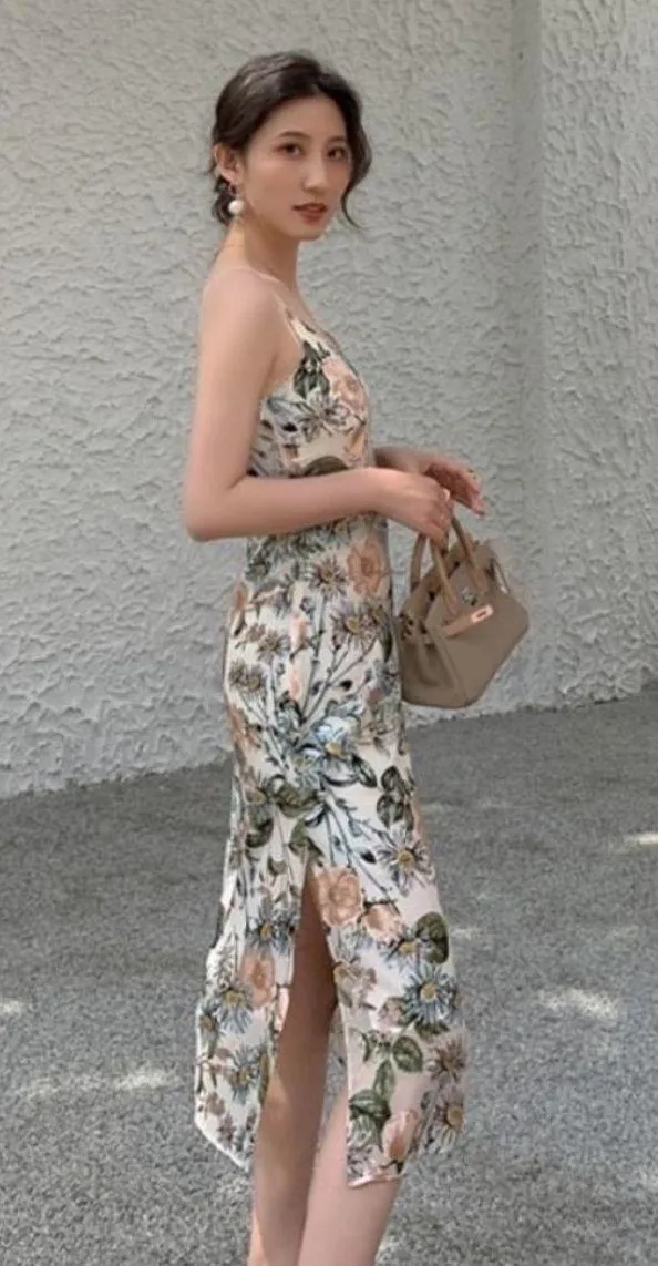 New Summer Floral Print Satin Barbie Sleeveless Midi Dress Size Medium - Image 4