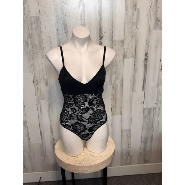 Black Lace Bodysuit | Sexy Floral Lingerie One-Piece – Size Medium - Image 2