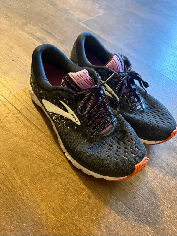 Brooks Glycerin 17 Running Shoes Black Purple Women’s Size 7.5 - Image 2