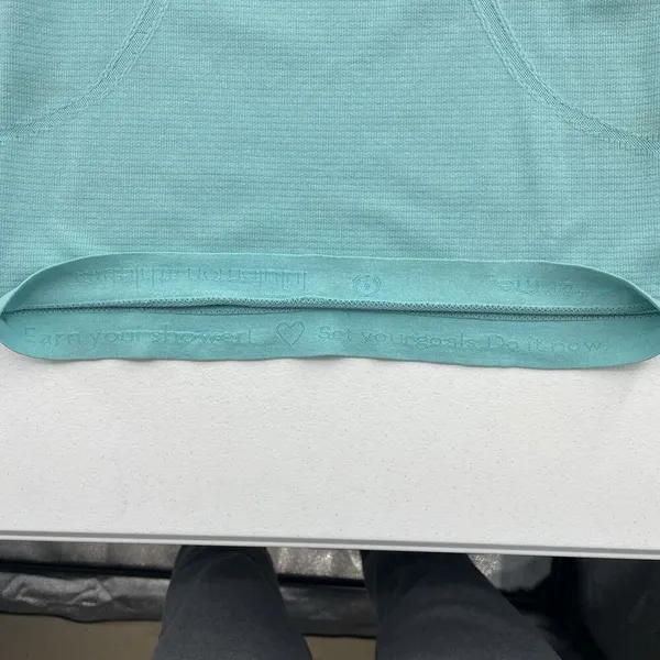 Lululemon Size 4 Swiftly Tech Racerback Tank Top Heathered Peacock Blue Seamless - Image 12