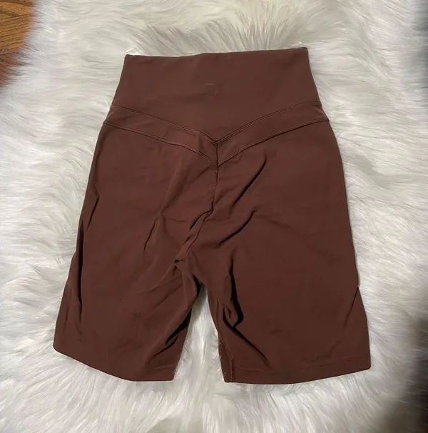 Gymshark x Whitney Simmons V3 Dandelion Brown Biker Shorts - Image 5