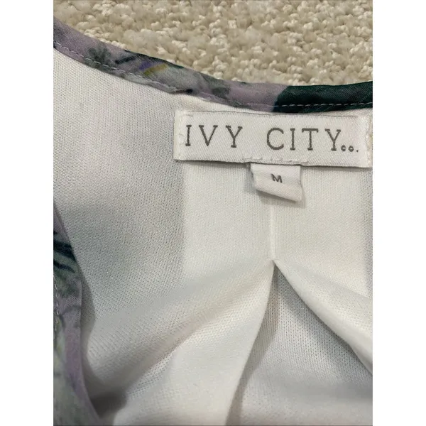 Ivy City Co Sweet Caroline Floral Maxi Dress Size M Lavender Wrap Smocked Sleeve - Image 10
