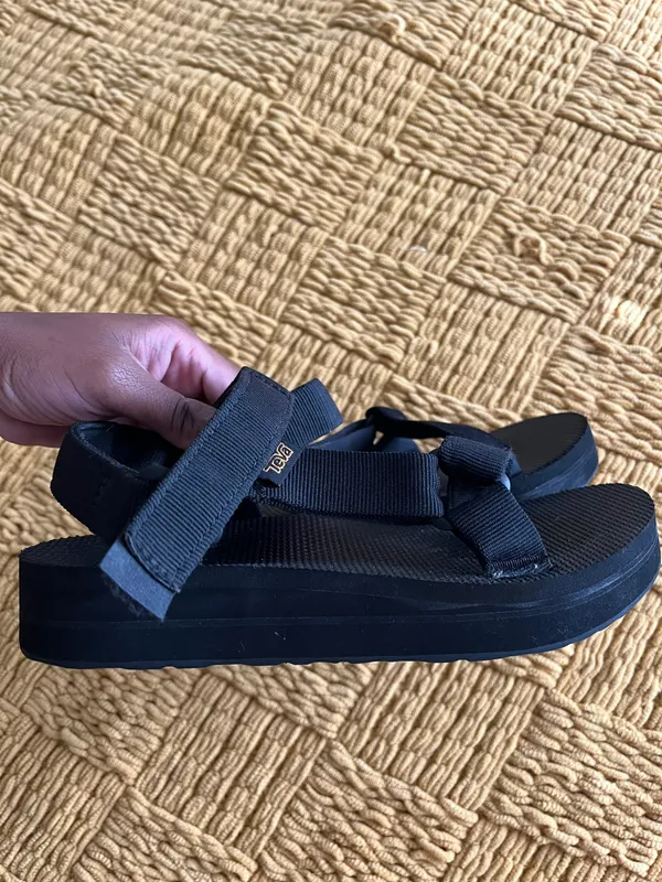 Teva Flatflorm Sandal - Image 2