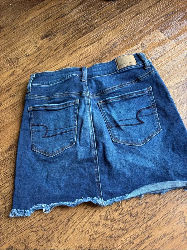 American Eagle Outfitters Blue Denim Frayed Hem Women's Skirt 4 - Image 3