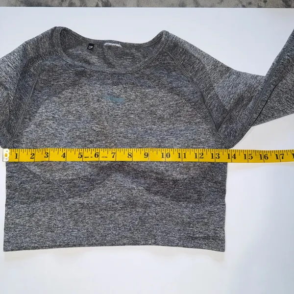 Gymshark Flex Crop Top S/M Grey Long‎ Sleeve Seamless Open Back Thumbholes - Image 9
