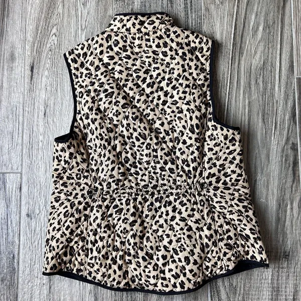 Croft & Barrow Women's L Full Zip Leopard Cheetah Animal Print Quilted Vest #132 - Image 9
