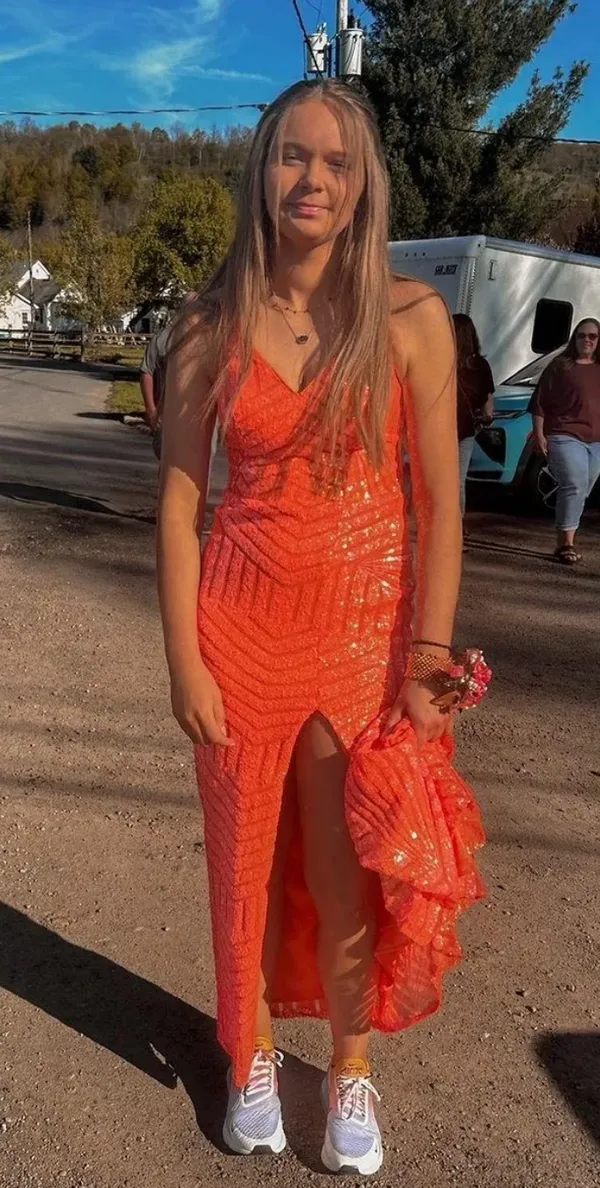 Dave & Johnny Prom Dress - Image 4