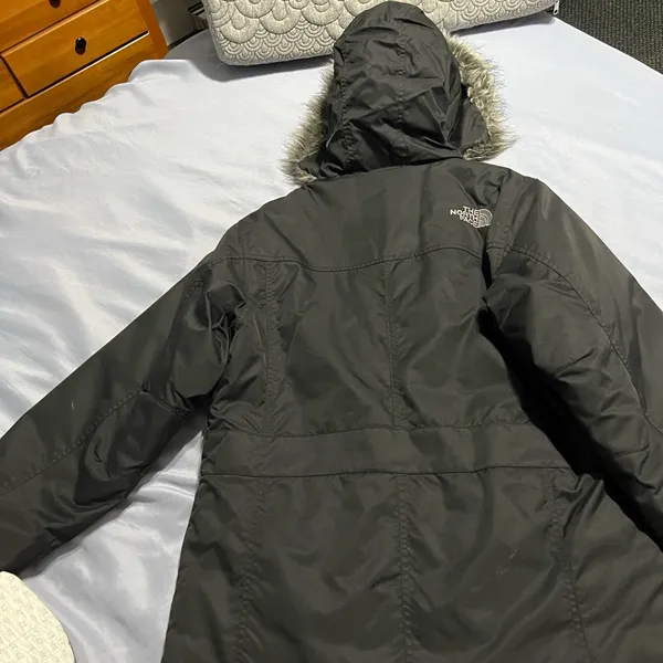 The North Face Women's Black Parka Jacket with Faux Fur Hood - Image 3