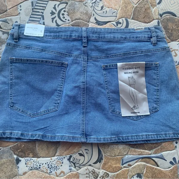 Madden Girl Blue Denim Skirt - Image 2