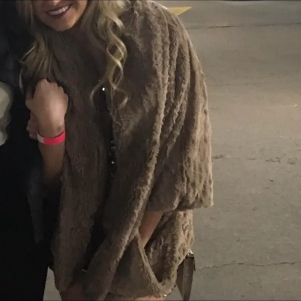 Faux fur jacket - Image 4