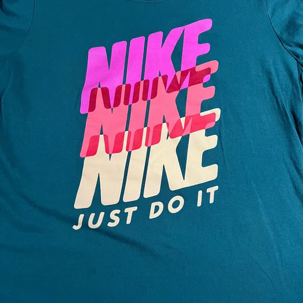 Nike Crewneck Slim Logo Graphic Fit T-Shirt Size XL Cotton Athleisure Casual - Image 5