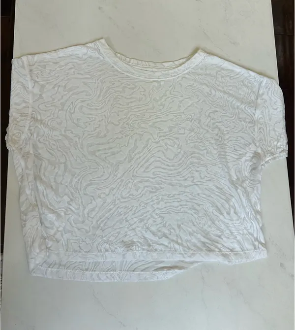 Lululemon Cates Crop Tee  - Image 2