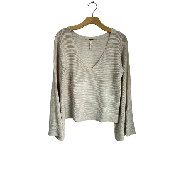 Free People Oatmeal Bell‎ Sleeve Sweater Boho Slouchy Knit Top Medium - Image 2