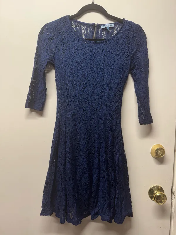 Fish Bowl Dress size xs Blue - Image 2