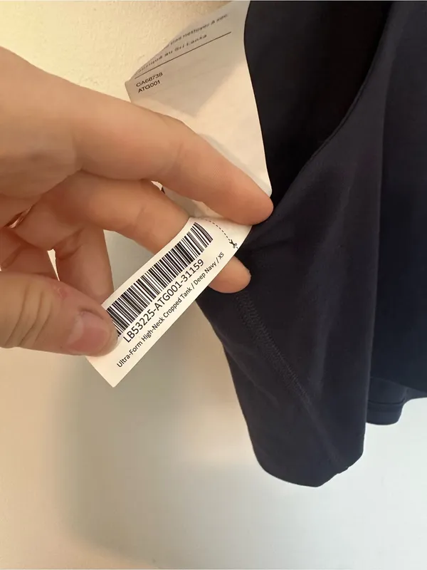 NWT Quince Ultra Form high neck crop tank deep navy extra small - Image 5