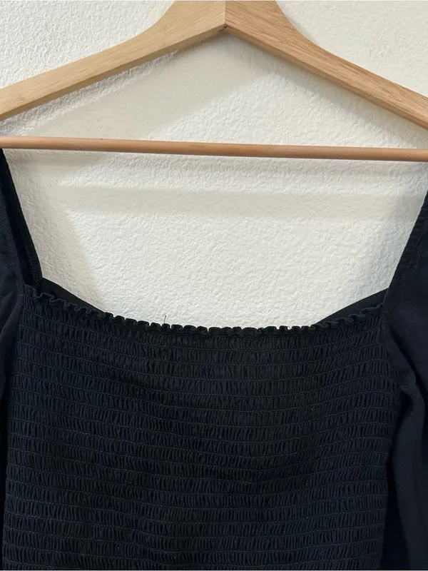Reformation Women's Reign Sweetheart Neckline Long Sleeve Top Size 4 Black - Image 7