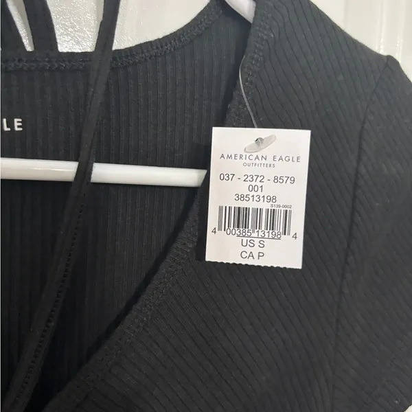 American Eagle Outfitters Black Crop Top - Image 3