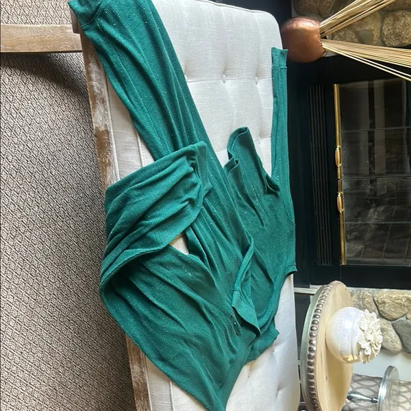 Stars Above Green Sparkly Two Piece Pajamas Set Size XXL - Image 2