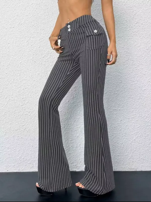 🍙 NWOT SHEIN ICON Gray/White Pinstriped Fit & Flare Pants - Image 3