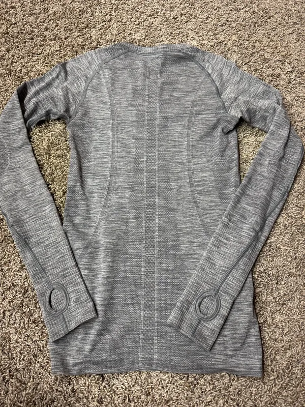 Lululemon Swiftly Tech Long Sleeve - Image 3
