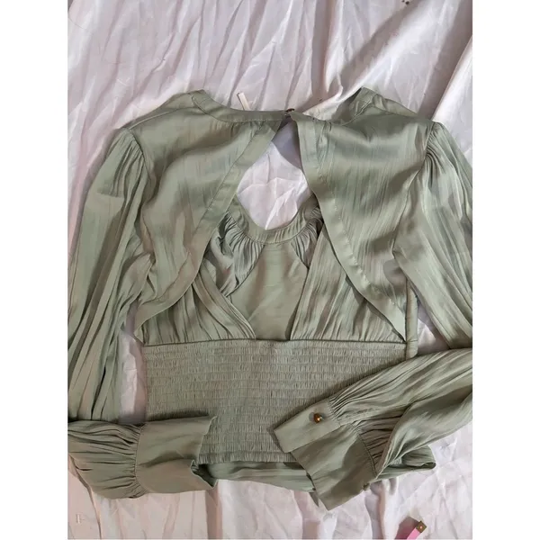 Anthropologie Sage Green Pleated Satin Open Back Blouse XXS Balloon Sleeve - Image 8