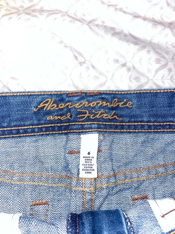 Vintage low rise Abercrombie mini skirt - Image 3