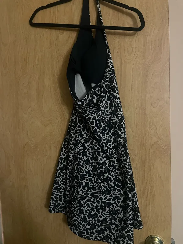 Fabletics Leopard print dress - Image 5