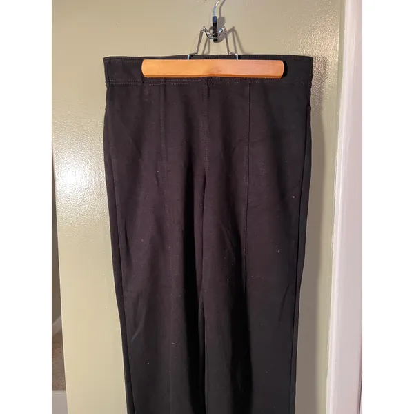 HUE Women's Size Medium Pontease Cropped Flare Pant Black Pull On Stretch U23544 - Image 4
