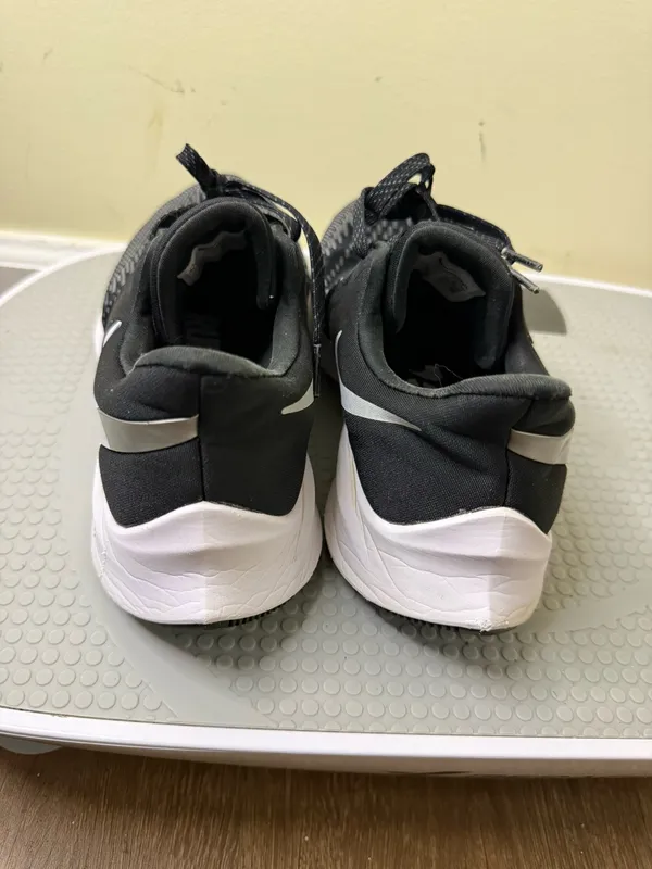 Nike Zoom Winflo Athletic Running Sneakers Shoes Size 8.5 - Image 3