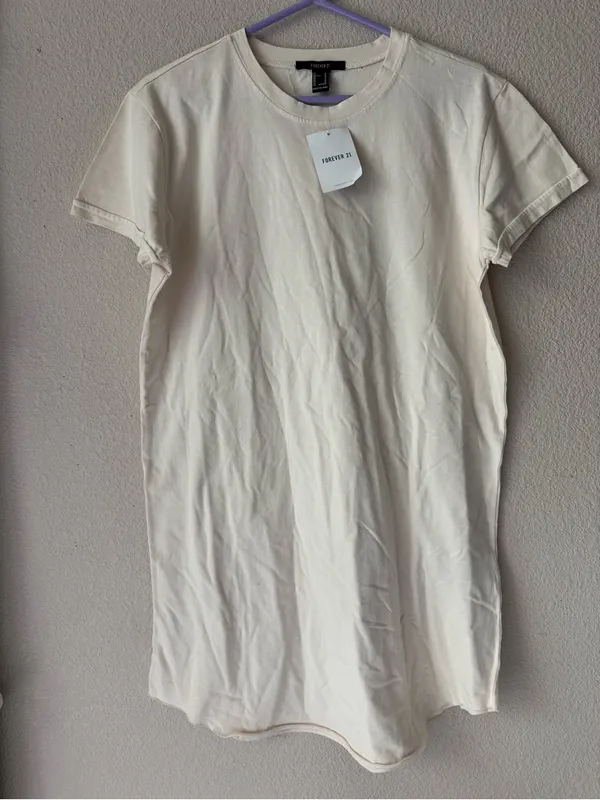 Minimalist Short-Sleeve Crewneck Dress in Light Taupe - Image 2