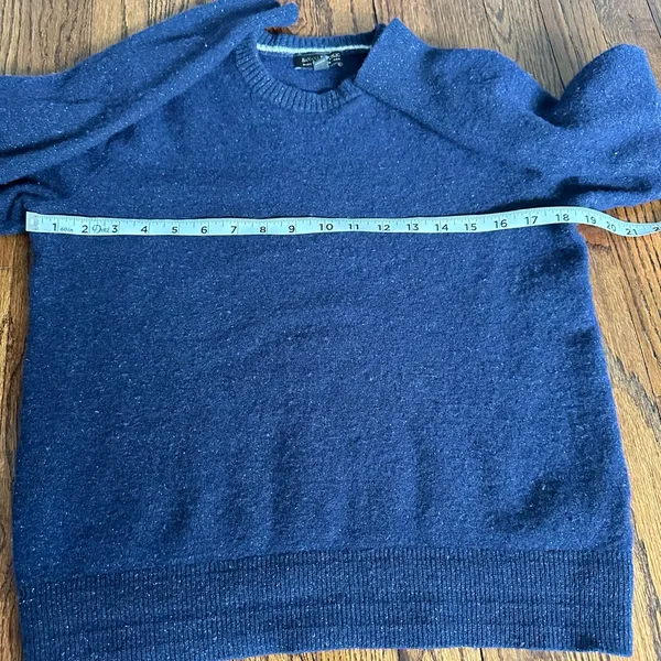 GAP Wool & Silk Mix Crewneck Sweater Medium M - Image 5