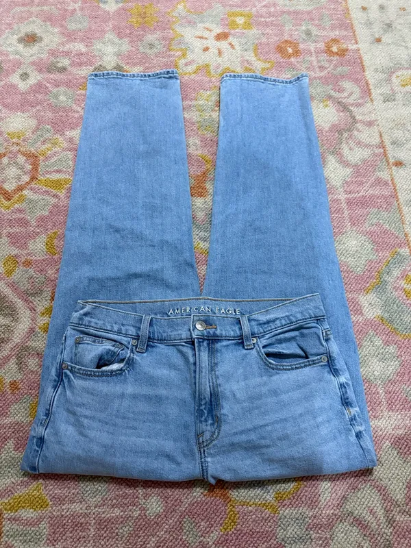 American Eagle Stretch Super High Rise Straight Jean - Image 2