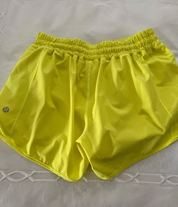 Lululemon Hotty Hot Shorts 4” - Image 2