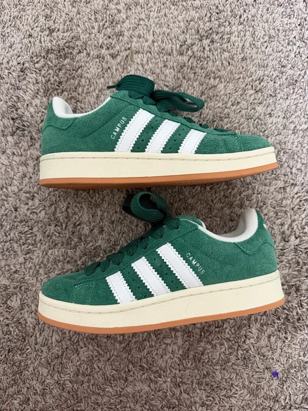 Adidas Women’s Shoes - Image 2