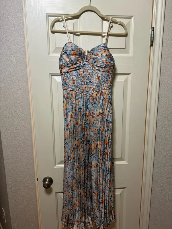 Strut & Bolt Floral silk pleated midi dress - Image 6
