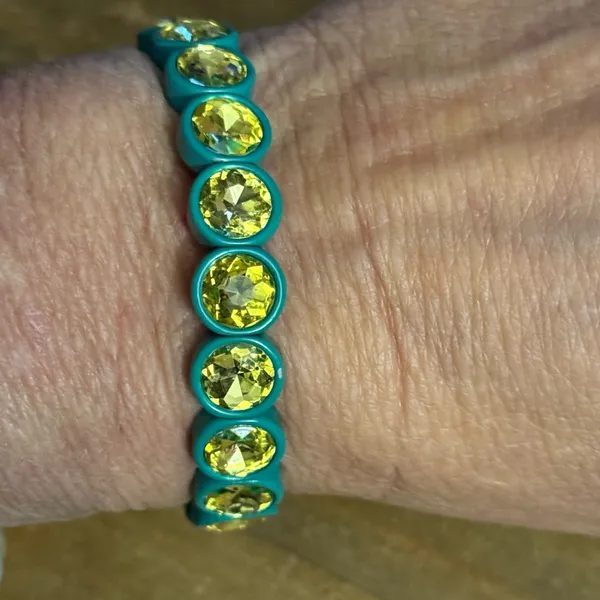 Turquoise blue and yellow gemstone stretch bracelet - Image 3