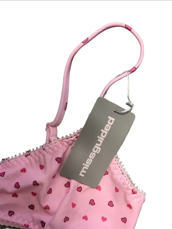 Missguided Heart Bralette Size Large - Image 3